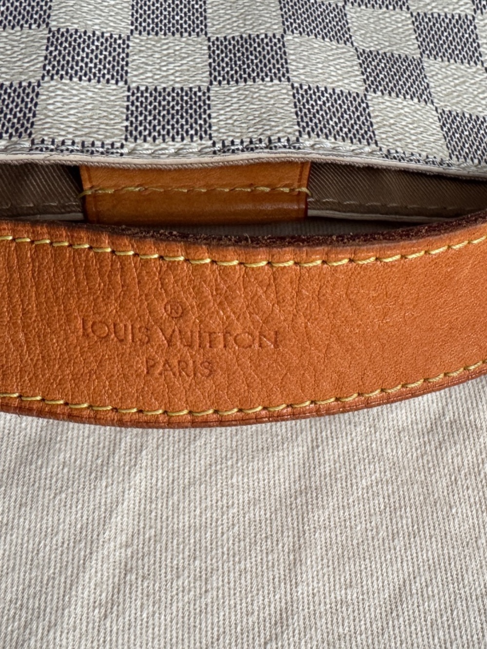 Louis Vuitton Damier Azur Graceful MM - Picture 3 of 9